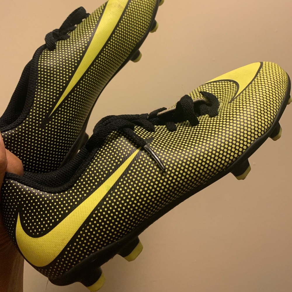 Kids Nike soccer Cleats